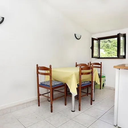 Lejlighed Studio Trstenik 4567a